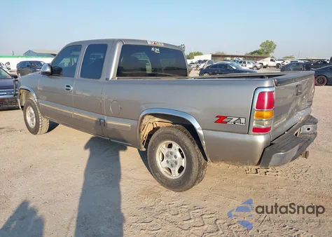 2000 Chevrolet Silverado 1500 Ls из США, поврежденный, VIN 1GCEK19T9YZ303711